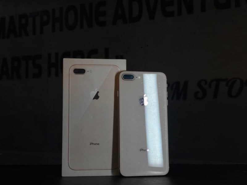 iPhone 8 Plus - صورة 1