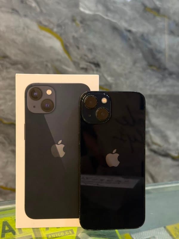 iPhone 13 - صورة 1