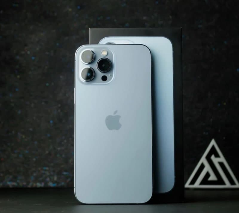 iPhone 13 Pro Max - صورة 1