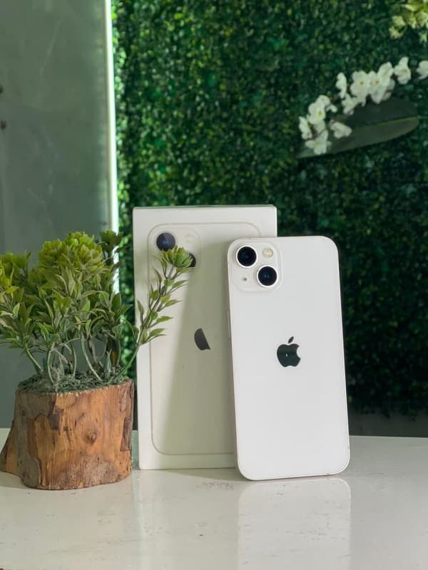 iPhone 13 - صورة 1