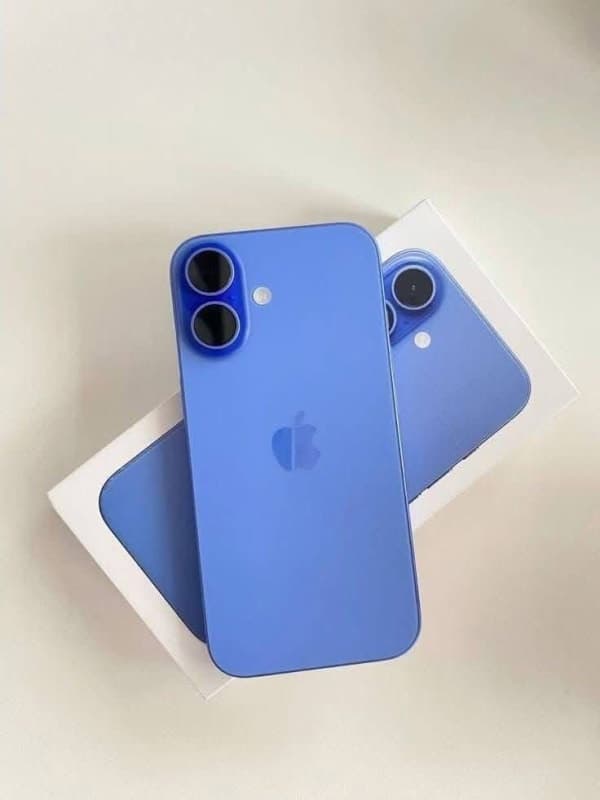iPhone 16 - صورة 1